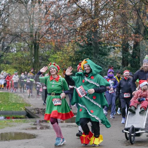 07.12.2025 - St. Pauli X-Mass-Run No. 15 Michael Burmester http://msf.ph/oto/9415125 07.12.2025 10:06:48 Laufen 1548, 1550, 213, 4316 meine-sportfotos.de