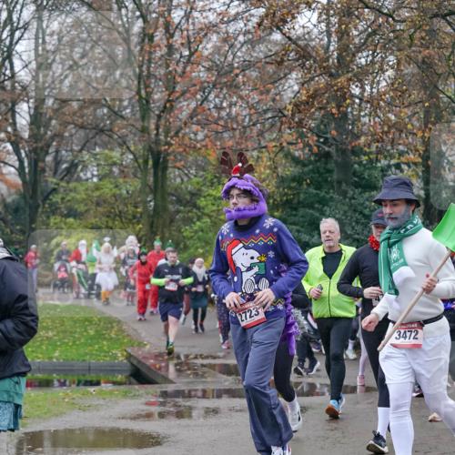 07.12.2025 - St. Pauli X-Mass-Run No. 15 Michael Burmester http://msf.ph/oto/9415144 07.12.2025 10:06:52 Laufen 2723, 3472 meine-sportfotos.de