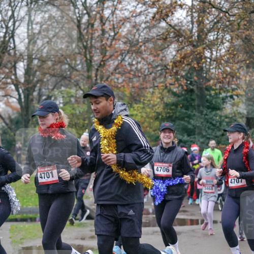 07.12.2025 - St. Pauli X-Mass-Run No. 15 Michael Burmester http://msf.ph/oto/9415150 07.12.2025 10:06:54 Laufen 15, 4701, 4706, 3468, 4707 meine-sportfotos.de