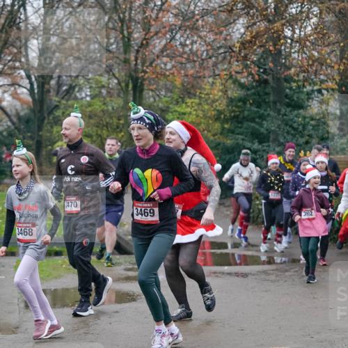 07.12.2025 - St. Pauli X-Mass-Run No. 15 Michael Burmester http://msf.ph/oto/9415156 07.12.2025 10:06:57 Laufen 3470, 3468, 3469, 1221, 3902 meine-sportfotos.de