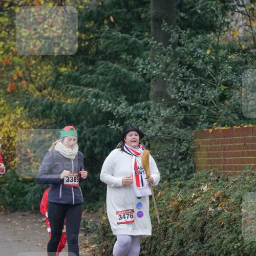 07.12.2025 - St. Pauli X-Mass-Run No. 15 Michael Burmester http://msf.ph/oto/9415225 07.12.2025 10:07:28 Laufen 3389, 3476 meine-sportfotos.de
