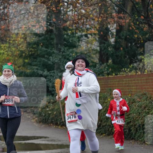 07.12.2025 - St. Pauli X-Mass-Run No. 15 Michael Burmester http://msf.ph/oto/9415238 07.12.2025 10:07:34 Laufen 15, 3389, 3476, 4274 meine-sportfotos.de