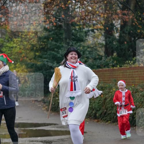 07.12.2025 - St. Pauli X-Mass-Run No. 15 Michael Burmester http://msf.ph/oto/9415241 07.12.2025 10:07:34 Laufen 3476, 4274 meine-sportfotos.de