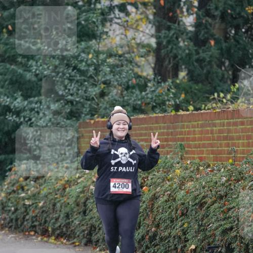 07.12.2025 - St. Pauli X-Mass-Run No. 15 Michael Burmester http://msf.ph/oto/9415254 07.12.2025 10:07:41 Laufen 15, 4200 meine-sportfotos.de