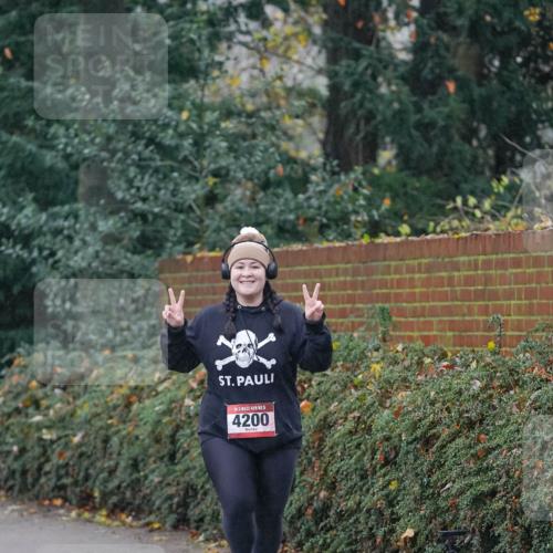 07.12.2025 - St. Pauli X-Mass-Run No. 15 Michael Burmester http://msf.ph/oto/9415256 07.12.2025 10:07:41 Laufen 15, 4200 meine-sportfotos.de