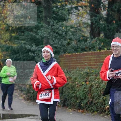 07.12.2025 - St. Pauli X-Mass-Run No. 15 Michael Burmester http://msf.ph/oto/9415283 07.12.2025 10:07:57 Laufen 504, 15, 4484 meine-sportfotos.de