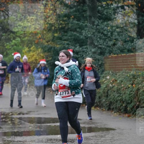 07.12.2025 - St. Pauli X-Mass-Run No. 15 Michael Burmester http://msf.ph/oto/9415309 07.12.2025 10:08:15 Laufen 15, 4773, 224 meine-sportfotos.de