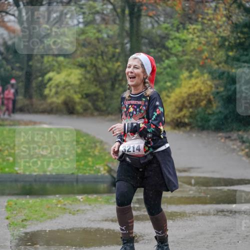 07.12.2025 - St. Pauli X-Mass-Run No. 15 Michael Burmester http://msf.ph/oto/9415352 07.12.2025 10:08:30 Laufen 3214 meine-sportfotos.de