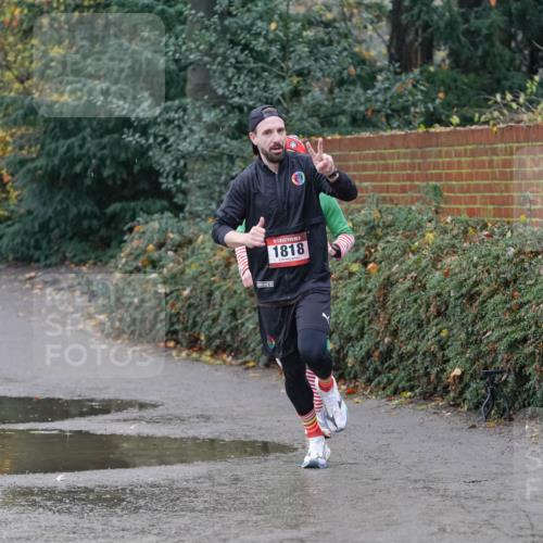 07.12.2025 - St. Pauli X-Mass-Run No. 15 Michael Burmester http://msf.ph/oto/9415443 07.12.2025 10:18:01 Laufen 1818 meine-sportfotos.de