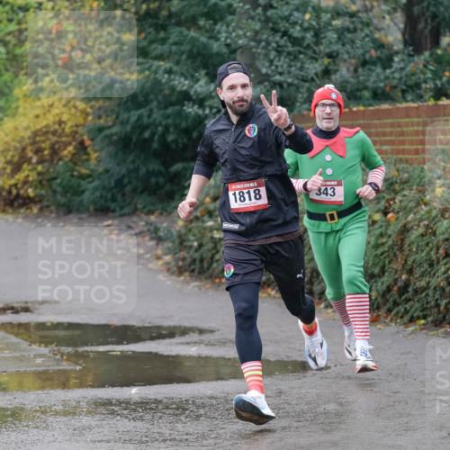 07.12.2025 - St. Pauli X-Mass-Run No. 15 Michael Burmester http://msf.ph/oto/9415444 07.12.2025 10:18:01 Laufen 15, 1818, 343 meine-sportfotos.de