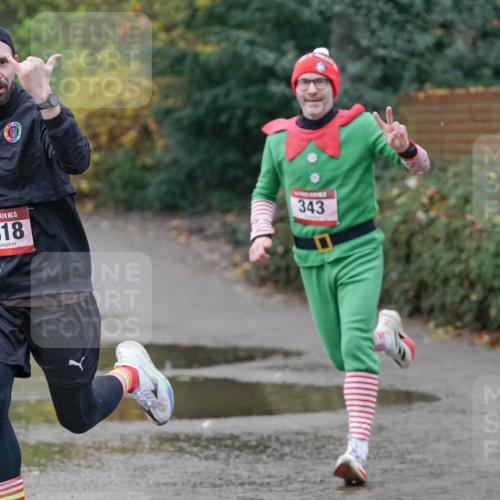 07.12.2025 - St. Pauli X-Mass-Run No. 15 Michael Burmester http://msf.ph/oto/9415446 07.12.2025 10:18:02 Laufen 15, 1818, 343 meine-sportfotos.de