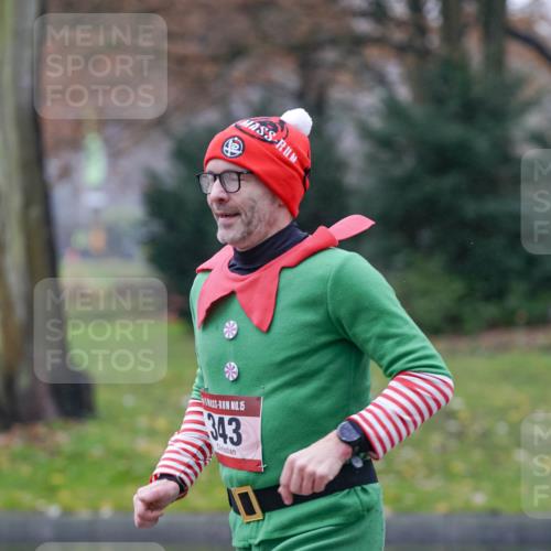 07.12.2025 - St. Pauli X-Mass-Run No. 15 Michael Burmester http://msf.ph/oto/9415450 07.12.2025 10:18:03 Laufen 15, 343 meine-sportfotos.de
