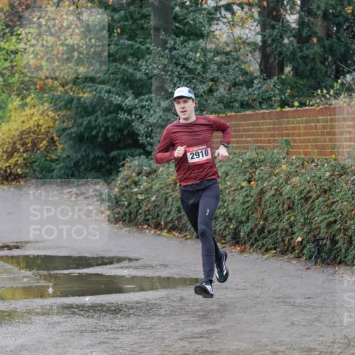 07.12.2025 - St. Pauli X-Mass-Run No. 15 Michael Burmester http://msf.ph/oto/9415451 07.12.2025 10:18:07 Laufen 2910 meine-sportfotos.de