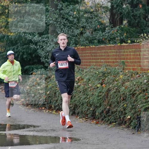 07.12.2025 - St. Pauli X-Mass-Run No. 15 Michael Burmester http://msf.ph/oto/9415458 07.12.2025 10:18:15 Laufen 3267, 1817 meine-sportfotos.de