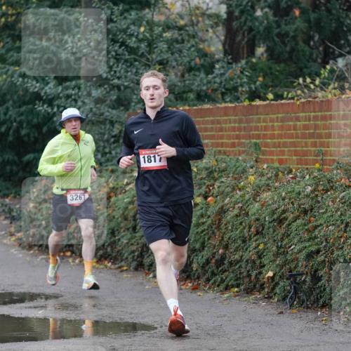 07.12.2025 - St. Pauli X-Mass-Run No. 15 Michael Burmester http://msf.ph/oto/9415460 07.12.2025 10:18:16 Laufen 3267, 1817 meine-sportfotos.de