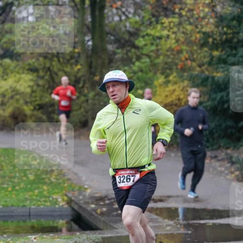07.12.2025 - St. Pauli X-Mass-Run No. 15 Michael Burmester http://msf.ph/oto/9415465 07.12.2025 10:18:19 Laufen 15, 3267 meine-sportfotos.de