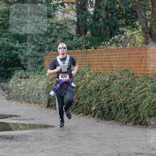 07.12.2025 - St. Pauli X-Mass-Run No. 15 Michael Burmester http://msf.ph/oto/9415496 07.12.2025 10:18:59 Laufen 1268, 828 meine-sportfotos.de