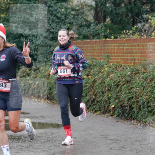 07.12.2025 - St. Pauli X-Mass-Run No. 15 Michael Burmester http://msf.ph/oto/9415526 07.12.2025 10:19:16 Laufen 493, 561 meine-sportfotos.de