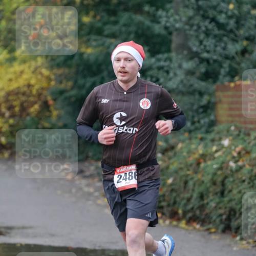 07.12.2025 - St. Pauli X-Mass-Run No. 15 Michael Burmester http://msf.ph/oto/9415536 07.12.2025 10:19:19 Laufen 2486 meine-sportfotos.de