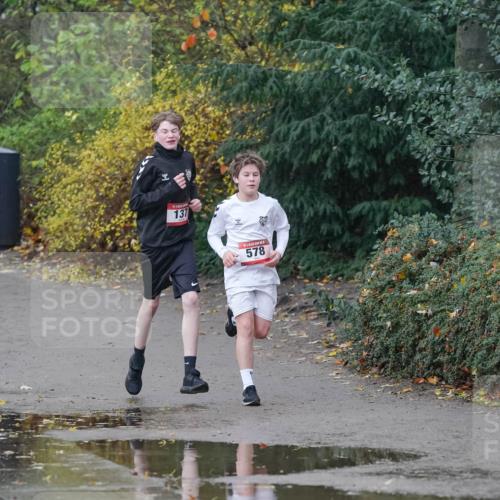 07.12.2025 - St. Pauli X-Mass-Run No. 15 Michael Burmester http://msf.ph/oto/9415539 07.12.2025 10:19:22 Laufen 137, 578 meine-sportfotos.de