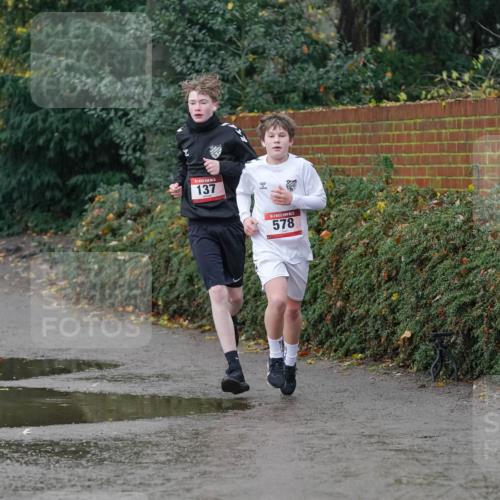 07.12.2025 - St. Pauli X-Mass-Run No. 15 Michael Burmester http://msf.ph/oto/9415545 07.12.2025 10:19:25 Laufen 137, 578 meine-sportfotos.de