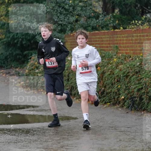 07.12.2025 - St. Pauli X-Mass-Run No. 15 Michael Burmester http://msf.ph/oto/9415547 07.12.2025 10:19:26 Laufen 137, 578 meine-sportfotos.de