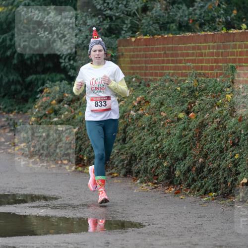 07.12.2025 - St. Pauli X-Mass-Run No. 15 Michael Burmester http://msf.ph/oto/9415554 07.12.2025 10:19:29 Laufen 833 meine-sportfotos.de