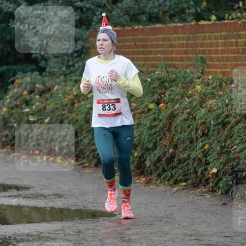07.12.2025 - St. Pauli X-Mass-Run No. 15 Michael Burmester http://msf.ph/oto/9415557 07.12.2025 10:19:30 Laufen 15, 833 meine-sportfotos.de