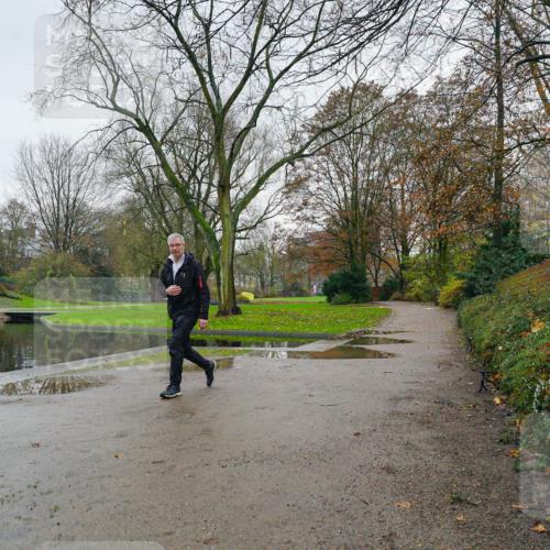 07.12.2025 - St. Pauli X-Mass-Run No. 15 Michael Burmester http://msf.ph/oto/9425633 07.12.2025 09:23:19 Laufen  meine-sportfotos.de