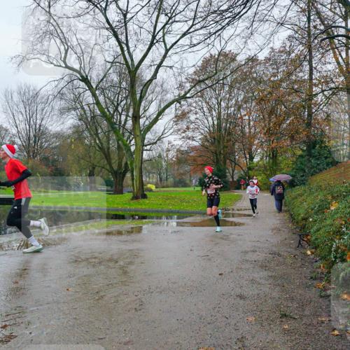 07.12.2025 - St. Pauli X-Mass-Run No. 15 Michael Burmester http://msf.ph/oto/9425652 07.12.2025 09:37:00 Laufen  meine-sportfotos.de