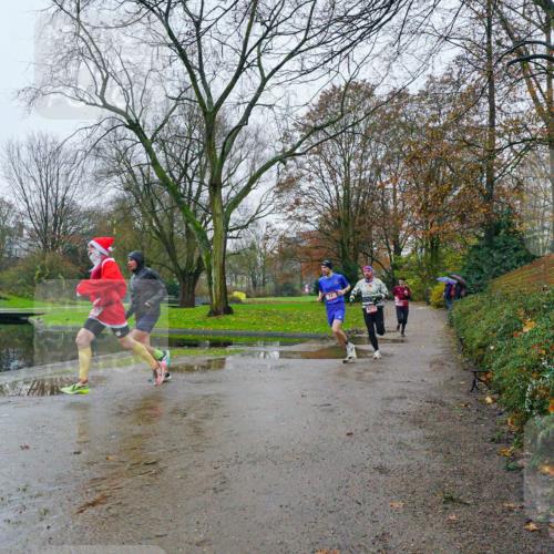 07.12.2025 - St. Pauli X-Mass-Run No. 15 Michael Burmester http://msf.ph/oto/9425664 07.12.2025 09:37:27 Laufen  meine-sportfotos.de