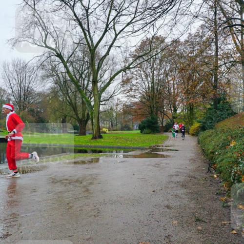 07.12.2025 - St. Pauli X-Mass-Run No. 15 Michael Burmester http://msf.ph/oto/9425702 07.12.2025 09:39:30 Laufen  meine-sportfotos.de