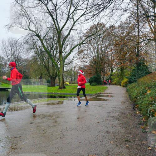 07.12.2025 - St. Pauli X-Mass-Run No. 15 Michael Burmester http://msf.ph/oto/9425705 07.12.2025 09:39:39 Laufen  meine-sportfotos.de