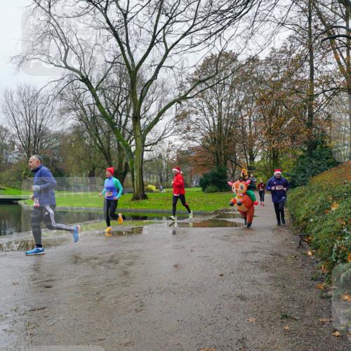 07.12.2025 - St. Pauli X-Mass-Run No. 15 Michael Burmester http://msf.ph/oto/9425739 07.12.2025 09:40:33 Laufen  meine-sportfotos.de
