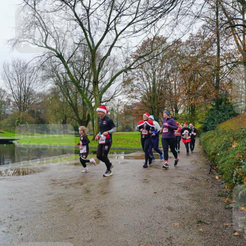 07.12.2025 - St. Pauli X-Mass-Run No. 15 Michael Burmester http://msf.ph/oto/9425792 07.12.2025 09:42:16 Laufen 894, 1484 meine-sportfotos.de
