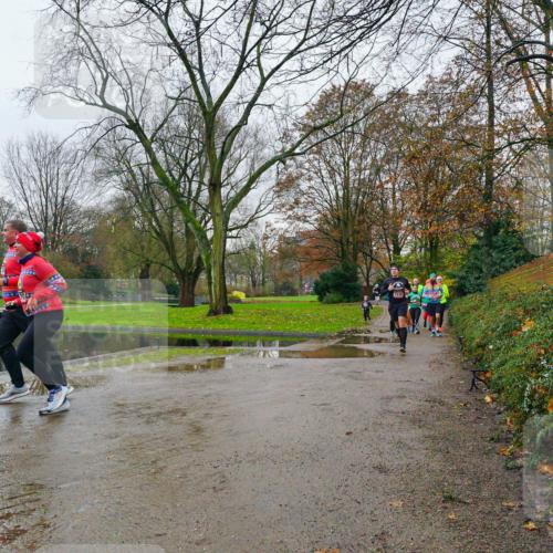 07.12.2025 - St. Pauli X-Mass-Run No. 15 Michael Burmester http://msf.ph/oto/9425799 07.12.2025 09:42:21 Laufen  meine-sportfotos.de