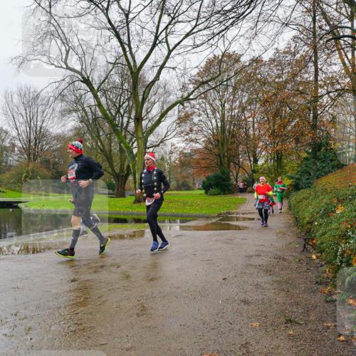 07.12.2025 - St. Pauli X-Mass-Run No. 15 Michael Burmester http://msf.ph/oto/9425806 07.12.2025 09:42:28 Laufen  meine-sportfotos.de