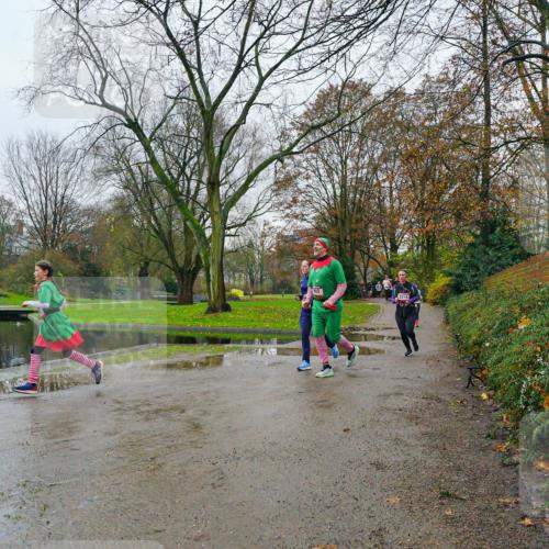 07.12.2025 - St. Pauli X-Mass-Run No. 15 Michael Burmester http://msf.ph/oto/9425809 07.12.2025 09:42:33 Laufen  meine-sportfotos.de