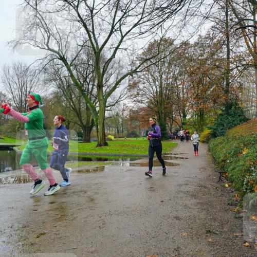 07.12.2025 - St. Pauli X-Mass-Run No. 15 Michael Burmester http://msf.ph/oto/9425810 07.12.2025 09:42:34 Laufen  meine-sportfotos.de