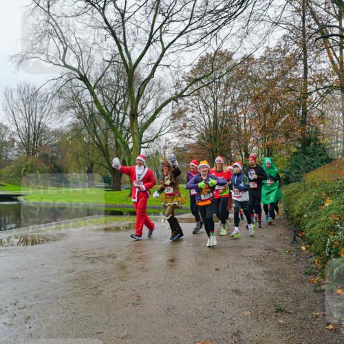 07.12.2025 - St. Pauli X-Mass-Run No. 15 Michael Burmester http://msf.ph/oto/9425824 07.12.2025 09:43:00 Laufen 792, 2167, 421, 189, 628, 213, 2681 meine-sportfotos.de