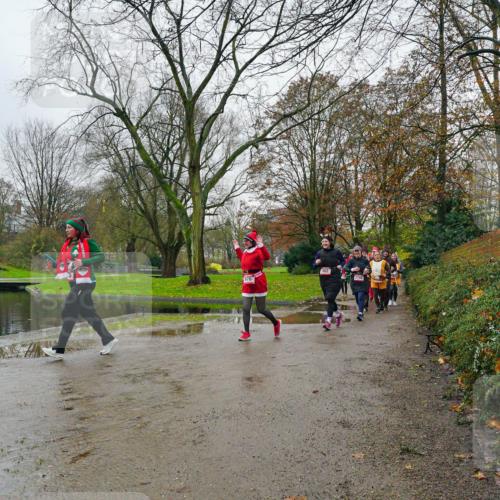 07.12.2025 - St. Pauli X-Mass-Run No. 15 Michael Burmester http://msf.ph/oto/9425861 07.12.2025 09:43:38 Laufen 970, 562 meine-sportfotos.de