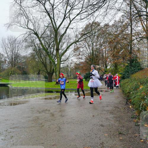 07.12.2025 - St. Pauli X-Mass-Run No. 15 Michael Burmester http://msf.ph/oto/9425876 07.12.2025 09:43:49 Laufen  meine-sportfotos.de