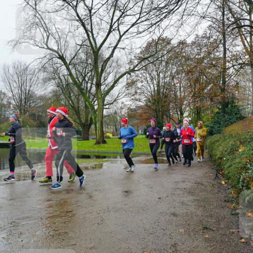 07.12.2025 - St. Pauli X-Mass-Run No. 15 Michael Burmester http://msf.ph/oto/9425896 07.12.2025 09:44:09 Laufen 891, 3911, 1712 meine-sportfotos.de