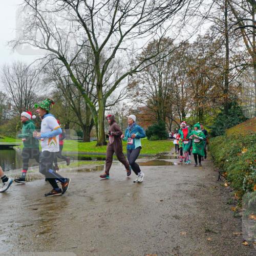 07.12.2025 - St. Pauli X-Mass-Run No. 15 Michael Burmester http://msf.ph/oto/9425901 07.12.2025 09:44:13 Laufen  meine-sportfotos.de