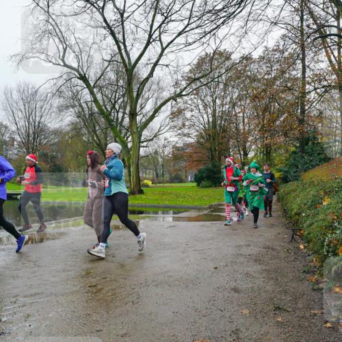 07.12.2025 - St. Pauli X-Mass-Run No. 15 Michael Burmester http://msf.ph/oto/9425902 07.12.2025 09:44:14 Laufen 1302 meine-sportfotos.de