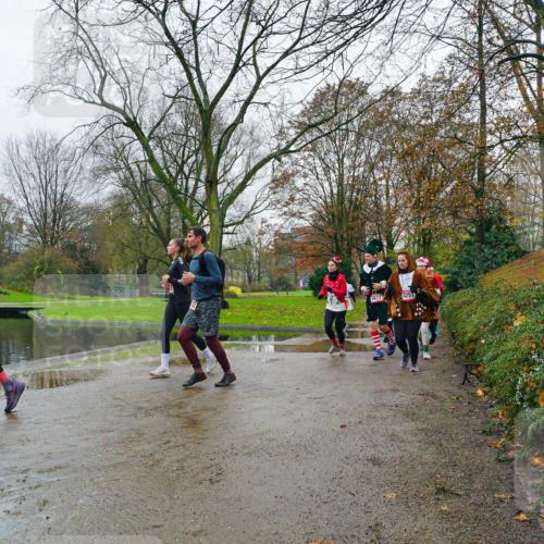 07.12.2025 - St. Pauli X-Mass-Run No. 15 Michael Burmester http://msf.ph/oto/9425907 07.12.2025 09:44:17 Laufen 4677, 4251 meine-sportfotos.de