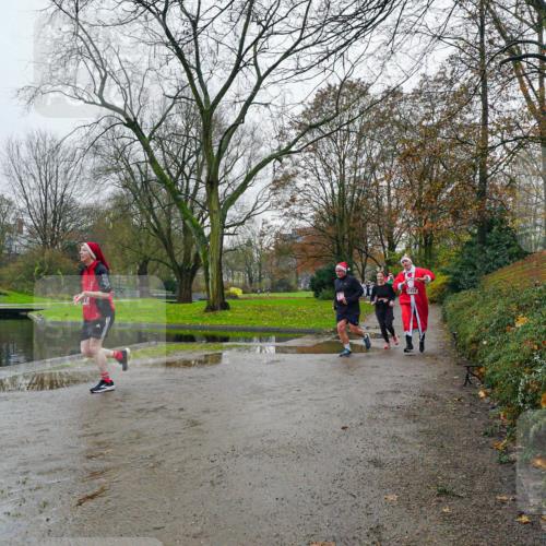 07.12.2025 - St. Pauli X-Mass-Run No. 15 Michael Burmester http://msf.ph/oto/9425933 07.12.2025 09:44:40 Laufen 2454 meine-sportfotos.de