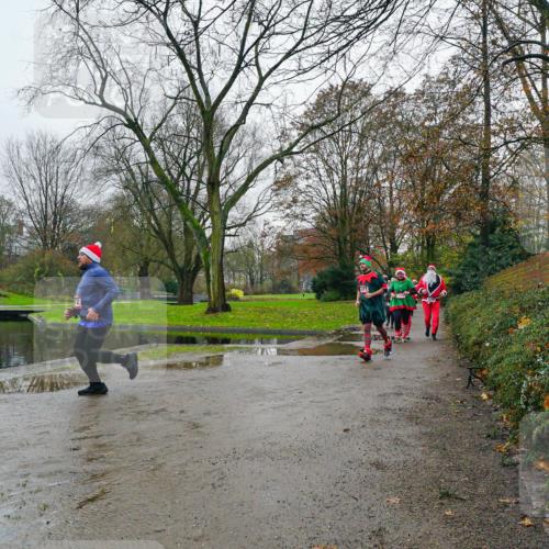 07.12.2025 - St. Pauli X-Mass-Run No. 15 Michael Burmester http://msf.ph/oto/9425939 07.12.2025 09:44:49 Laufen  meine-sportfotos.de