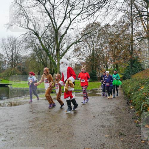07.12.2025 - St. Pauli X-Mass-Run No. 15 Michael Burmester http://msf.ph/oto/9425955 07.12.2025 09:45:06 Laufen 1148, 149, 789, 2530 meine-sportfotos.de