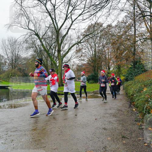 07.12.2025 - St. Pauli X-Mass-Run No. 15 Michael Burmester http://msf.ph/oto/9425964 07.12.2025 09:45:15 Laufen 3932, 4459, 3935, 4735 meine-sportfotos.de